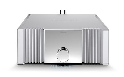 Burmester 232: Relaxed singing, delicate violin playing, and rich, soft low frequencies.